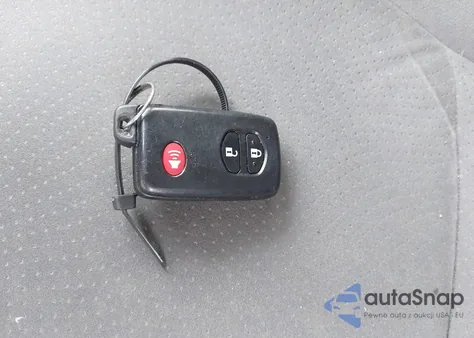 2013 Toyota Prius Three from USA, damaged, VIN JTDKN3DU6D1685436